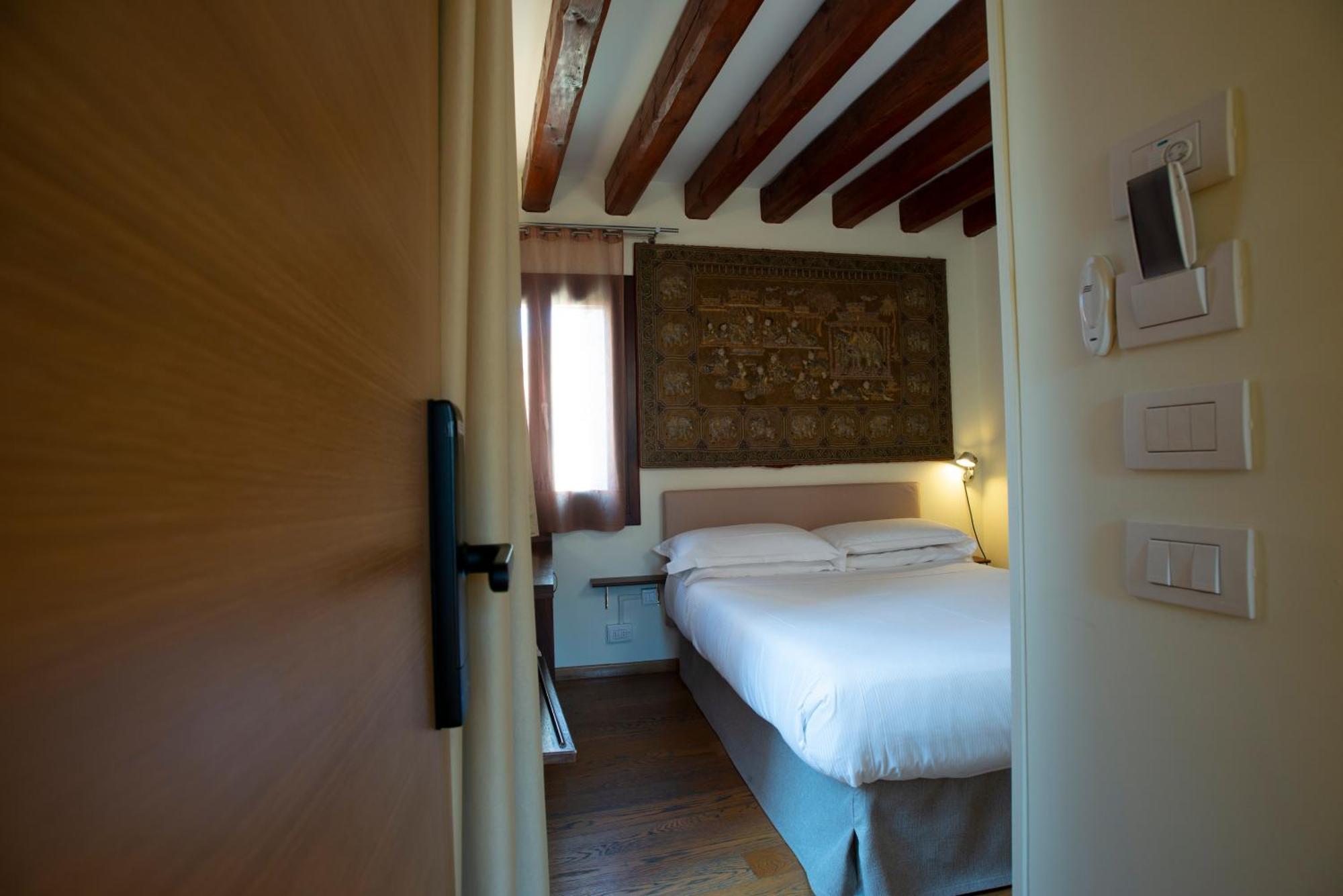 Pensjonat Ca' Dei Dogi 3*
